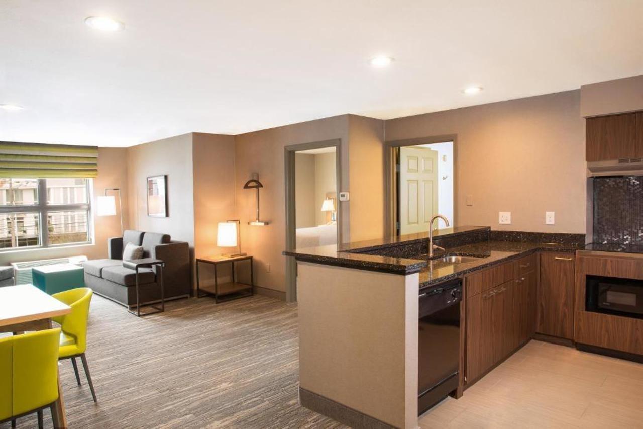 Hampton Inn & Suites Seattle-Downtown Экстерьер фото